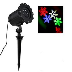 Hatop LED Christmas Snowflake Waterproof Projection Light Garden Lawn Decorative Lamp (Multicolor)